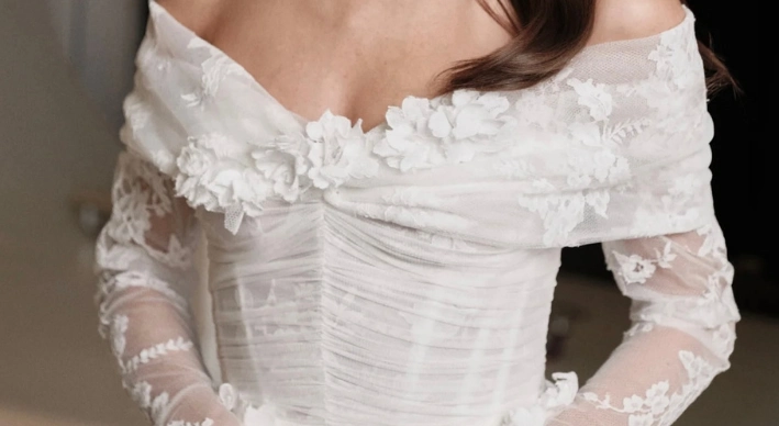 Bridal consultant Atelier Liami durante consulenza abito da sposa